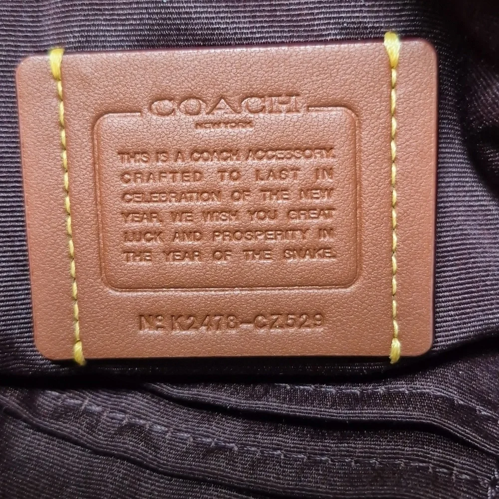 Coach Year Of The Snake Ruby Red Leather Corner Zip Wristlet, New With Tags - Picture 12 of 16